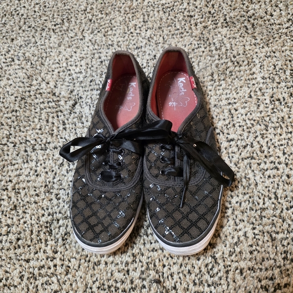 Taylor Swift Keds Sneakers - Picture 1 of 8